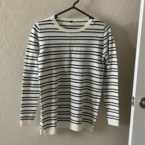 Black and white stripe sweater w leather elbows!
